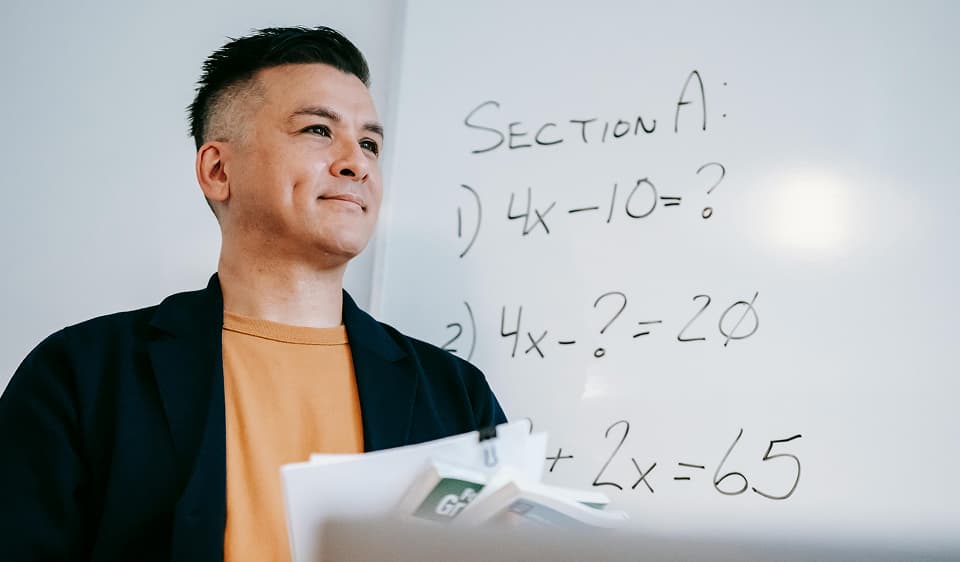 Teach with Learnura